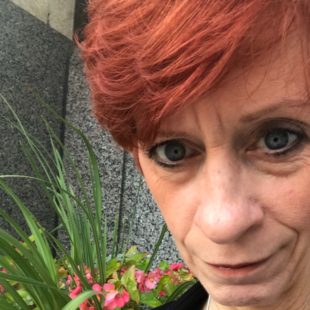 Meet your Posher, Christine